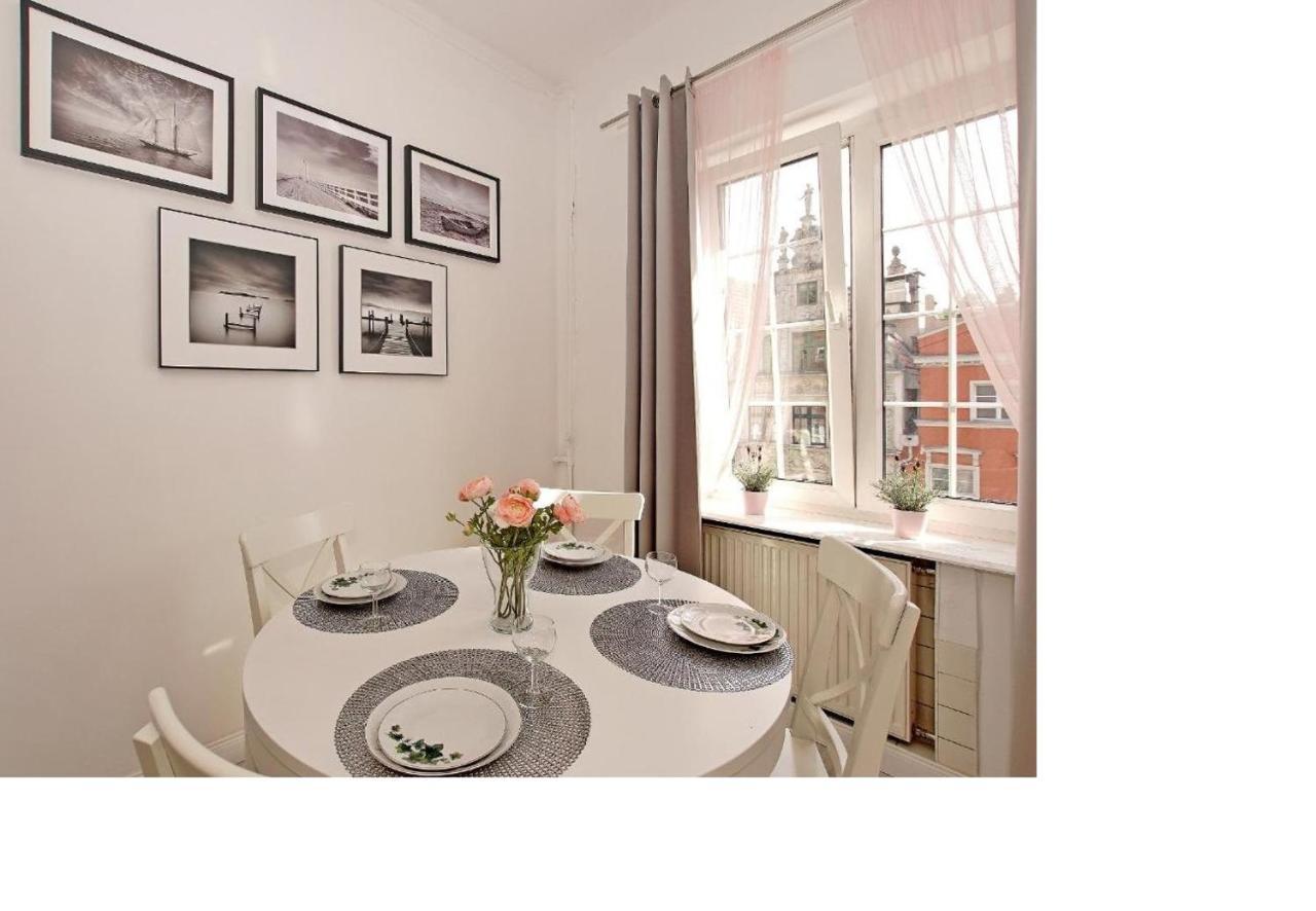 Apartament Kameralny Dluga 50 Гданск Екстериор снимка