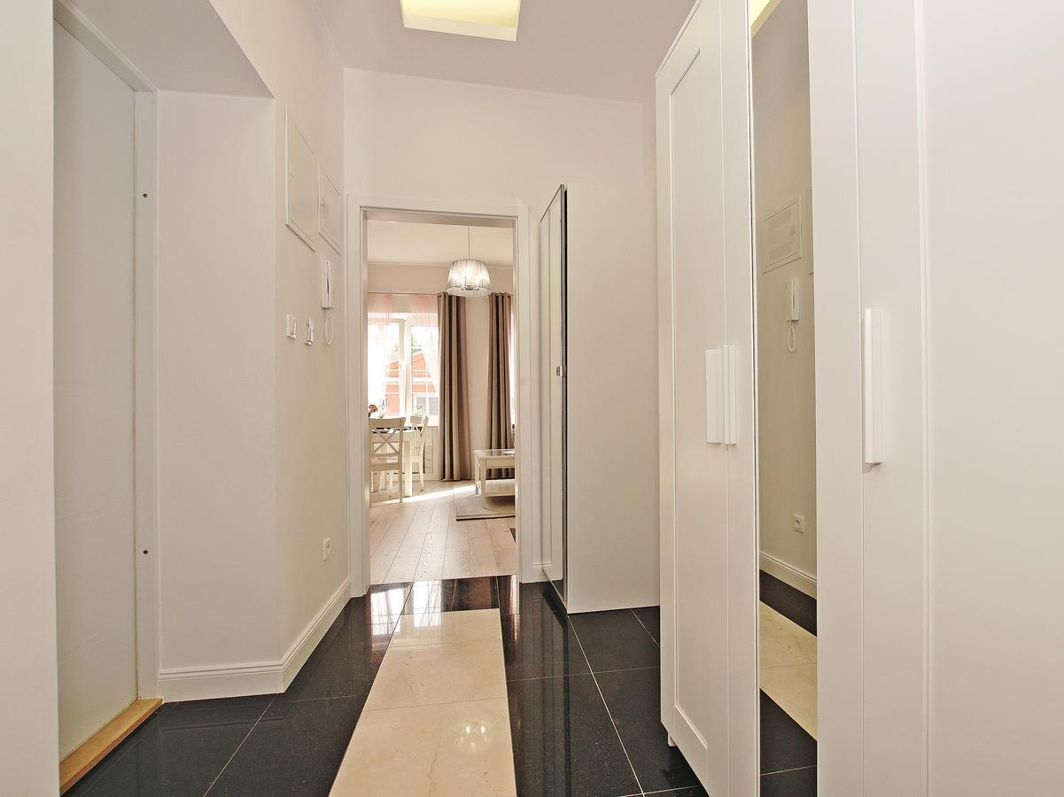 Apartament Kameralny Dluga 50 Гданск Екстериор снимка
